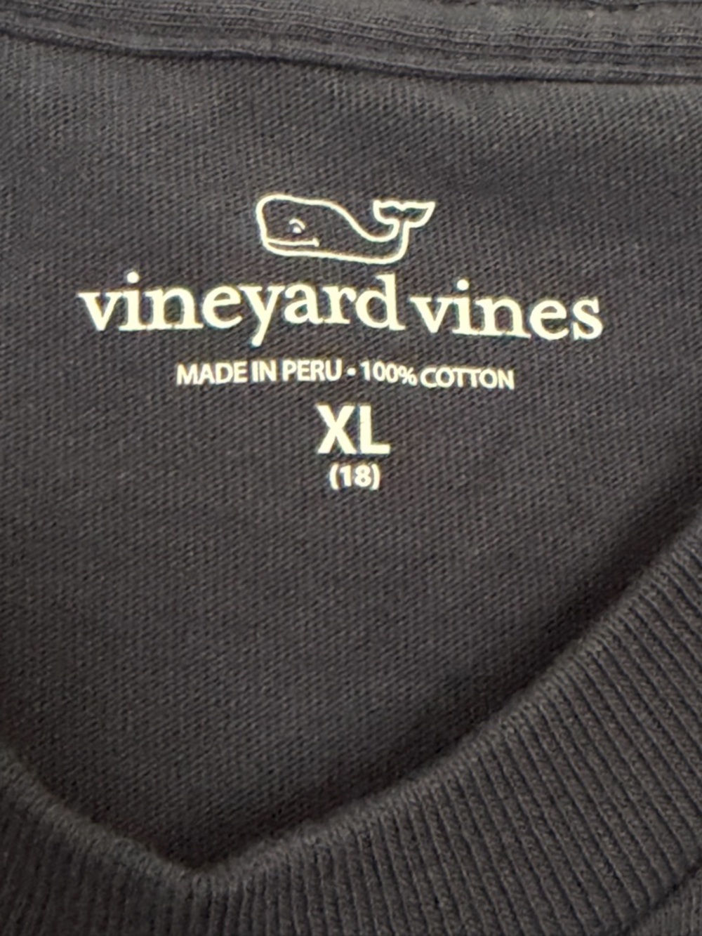 Vineyard Vines boys navy graphic tee size XL 18 Martha’s Vineyard - Picture 5 of 8